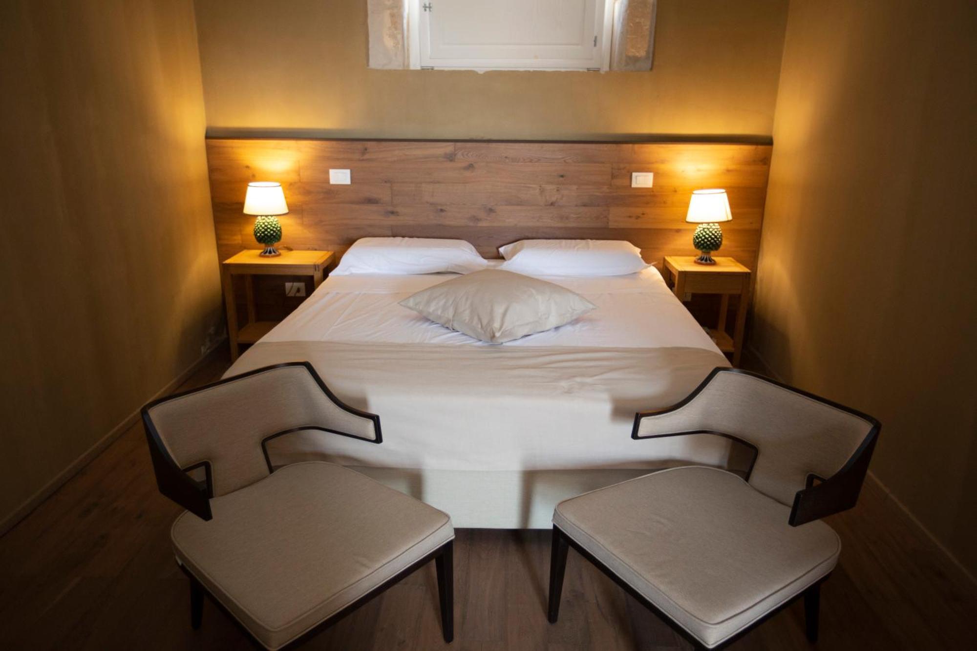 Ballium Luxury Relais Avola Exterior photo